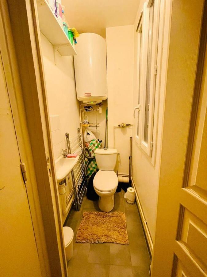 Appartement En Plein Coeur Du 10Eme Et Proche De Plusieurs Gares Париж Екстериор снимка